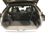 広々としたラゲージスペースを備えています。大きなものや長さのある荷物もしっかりと積み込めます。