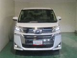 明度の高いLEDヘッドライトで、夜間の運転も安心です。