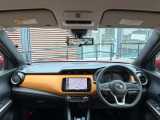 運転席周りの視界もよくハンドルも軽い取り回しなのですごく運転がしやすい車です。