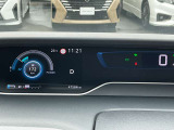 ☆視認性の良いメーターには、燃費情報など運転をサポートする様々な情報を表示します☆