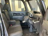 車内は徹底的にクリーニングされているので、快適にお乗りいただけます。