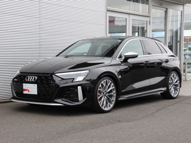 RS3スポーツバック 2.5 4WD 