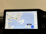 いまや必須装備「ナビゲーション」搭載!知らない場所にスイスイッとドライブ。もう、これなしではハンドルを握れませんね!でも運転中の操作は危険ですのでご注意ですね☆