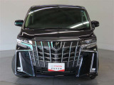 ワイド&ローのスタイルで走行安定性もばっちりです。運転しやすくロングドライブも安心です。