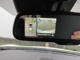 アラウンドビューモニターの画像も映せます。