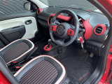 ◆LIBERALAは、輸入車選びの新たなスタイルを提案するインポート・セレクト・ブランドです。オーナー様となる方がクルマから直接感じる感性を第一にした、最良の一台との出会いをコーディネートいたします。