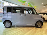 コンパクトで小回りがきく軽自動車。
