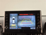 いまや必須装備「ナビゲーション」搭載!知らない場所にスイスイッとドライブ。もう、これなしではハンドルを握れませんね!でも運転中の操作は危険ですのでご注意ですね☆