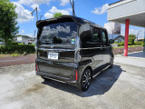 当店の車は全台保証付きで購入後も安心です。保証期間中は全国のホンダディーラーで保証修理を受け付けております。(詳細はスタッフまで!)