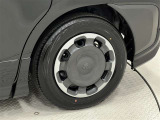 タイヤサイズは185/65R15!残り溝は5ミリ程度です!