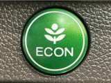 ★ECONスイッチ★ エコドライブを加速しよう!スイッチをONにすると、運転の仕方によるロスを抑え込み燃費をよくするようクルマが頑張ります(*^ー^*)燃費向上にチャレンジ♪