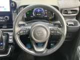 【ステアリングスイッチ】運転中、前方から目線をそらすことなく、オーディオ等の操作が可能な便利機能!安心&快適なドライブを演出してくれます♪