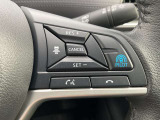 ステアリングハンドル内プロパイロット操作スイッチ