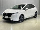 令和年式オ-ラGレザ-エディションが入庫しました。発進から高速道路までスムースに力強く走れます。軽快で小気味良い走りがいつもの道まで楽しくします。