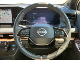 ハンドルの操作感は軽々としているため運転がしやすいです!