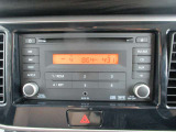 純正CD・AM/FMラジオ・AUXで外部機器ともつなげられる機能付き!お気に入りの音楽を聴きながら、快適なドライブをお楽しみ下さい♪