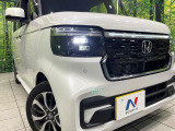 【ダブルファンクションターンランプ付きLEDヘッドライト】人気上昇中のダブルファンクションターンランプを装備!ウィンカーとデイライト&車幅灯を兼用し、特別感のあるエクステリアを演出します。