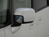 ☆車内の隅々まで徹底クリーニング!目に見えない汚れも落とします!除菌ウイルス除去・消臭でお子様にも安心!