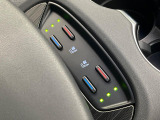 【シートヒーター&ベンチレーション】夏場は涼しい風でお尻や背中の熱やムレを防ぎ、冬はエアコンよりも早く温まってポカポカに!季節を問わず快適に過ごせます。