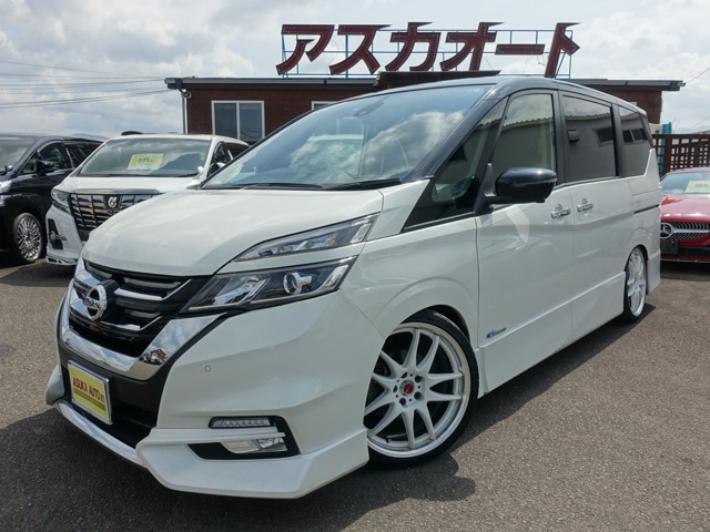 セレナ 2.0 ハイウェイスター