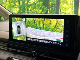 【アラウンドビューモニター】専用のカメラにより、上から見下ろしたような視点で360度クルマの周囲を確認することができます☆死角部分も確認しやすく、狭い場所での切り返しや駐車もスムーズに行えます。
