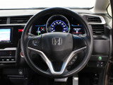 【運転席まわり】Honda独自の設計思想に基づき、自然に手を伸ばした先に操作したいものがあるようレイアウトを追求 !