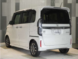 色々なお店で販売しているHonda車ですが、アフターサービスも全てお任せ頂けるのは「HondaCars正規販売店」だけ!ご納車後もお住まいの地域の販売店にて アフターサービスをお任せいただけます。