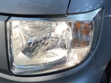 ヘッドライトで、個性も光る 、長く乗っていたい車です。