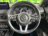 【純正革巻きステアリング】上質な革を使用することで、手にしっかり馴染みとても運転しやすいハンドルです♪