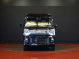 【認定中古車】厳しい品質チェックにより選び抜かれた車両には、状態に応じて「マツダ認定U-carプレミアム」と「マツダ認定U-car」の2つのグレードを設定しています。