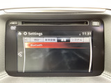 Bluetoothに接続することで、スマートフォンに入っている音楽アプリを車内で楽しめたり、通話が出来ます♪