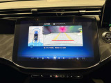 バックカメラにより駐車時の後方確認も楽にできます。
