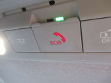 SOSコール搭載車です。スイッチによる任意起動とエアバッグが作動による自動起動で、緊急通報が可能です。(別途、有料申し込み)