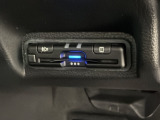 いまや快適なカーライフに欠かせないETCが付いています。