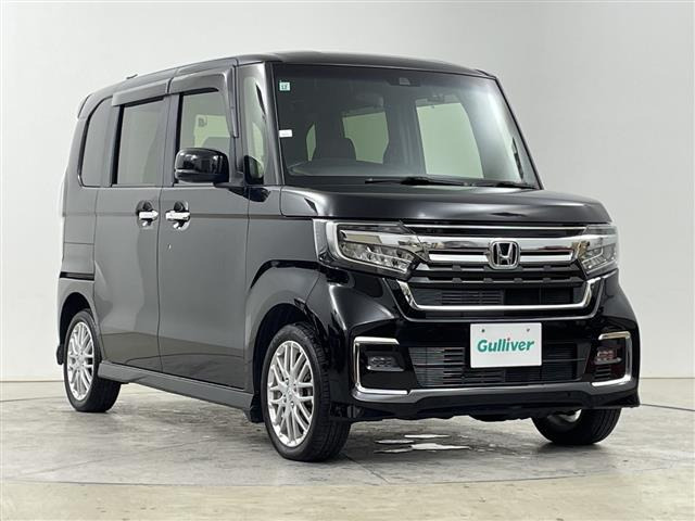 N-BOXカスタム L ターボ 4WD 修復歴無し