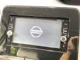 【純正ナビ】人気の純正ナビを装備。オーディオ機能も充実しており、Bluetooth接続すればお持ちのスマホやMP3プレイヤーの音楽を再生可能!毎日の運転がさらに楽しくなります!!