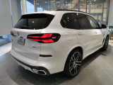 BMWプレミアムセレクション前橋では、高年式低走行モデルからMモデル、年式が経ちなかなかディーラーでは見かけないモデルまで幅広いラインナップで認定中古車を取り扱っております。品質に自信があります。