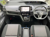 セレナ 1.2 e-POWER ハイウェイスターV 
