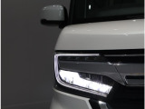 少電力で明るいLEDヘッドライトが夜のドライブをサポートします◎