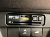 ETCが付いてます。ETC搭載車しか通過できないスマートICが利用できるようになりますよ!現在スマートICの設置箇所も増えてきているので、高速道路利用の幅が広がりますね☆