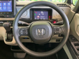 【ステアリングスイッチ】運転中、前方から目線をそらすことなく、オーディオ等の操作が可能な便利機能!安心&快適なドライブを演出してくれます♪