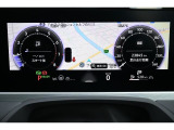 【デジタルメータークラスター(Digital Cockpit Pro)】高解像度ディスプレイには速度計とタコメーターに加え、数種類のモードから選択したグラフィックを表示できます。