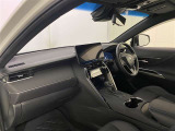 清潔で広々した座席です。ぜひ、現車を見て体感してみてください。