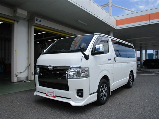 トヨタ ハイエースバン 
