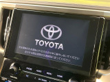 【純正9型ナビ】人気の純正ナビを装備。オーディオ機能も充実しており、Bluetooth接続すればお持ちのスマホやMP3プレイヤーの音楽を再生可能!毎日の運転がさらに楽しくなります!!