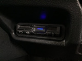 ETCが付いてます。ETC搭載車しか通過できないスマートICが利用できるようになりますよ!現在スマートICの設置箇所も増えてきているので、高速道路利用の幅が広がりますね☆