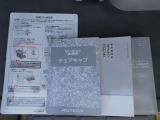 車両取扱説明書・メンテナンスノート・チェアキャブ取扱説明書付属してます。