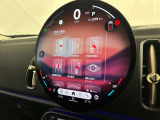 ★MINIには6個のエアバッグを標準装備。運転席/助手席エアバッグ、サイド・エアバッグ、ヘッド・エアバッグ。
