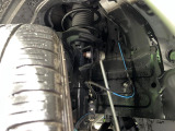お車を安心してお乗りいただく為には、足回りの定期点検が欠かせません。サービスサポート(有償保証)では無料点検もご提供しており、安心のカーライフをお過ごしいただけるサポート体制が整っています。