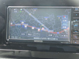 【メモリーナビ】TV・ラジオ(AM・FM) CD・DVD・Bluetoothがご利用頂けます。Bluetoothの設定でスマートフォンの音楽 ハンズフリーで会話も出来ます。